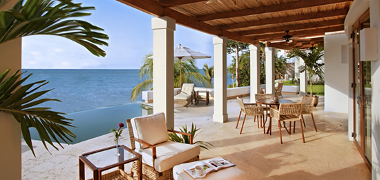Homes with infinity pool and beautiful sea views on Roatan Homes with infinity pool and beautiful sea views on Roatan