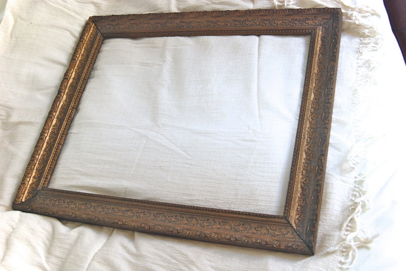 Nomadic D. diy jewelry frame