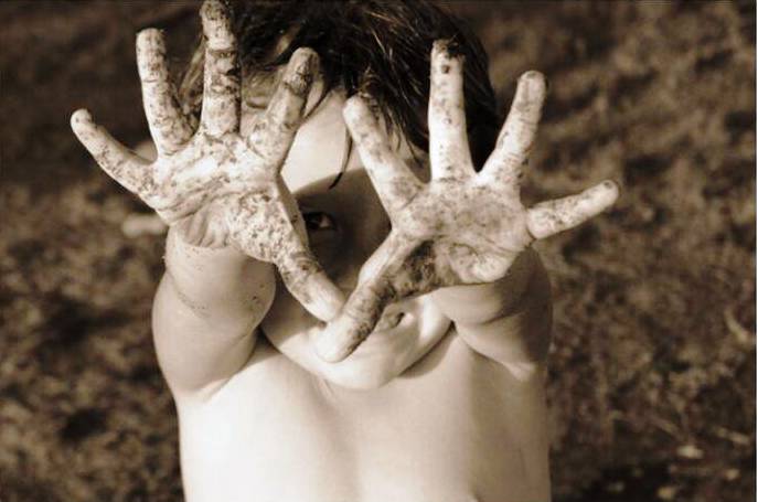 external image manos_sucias.jpg