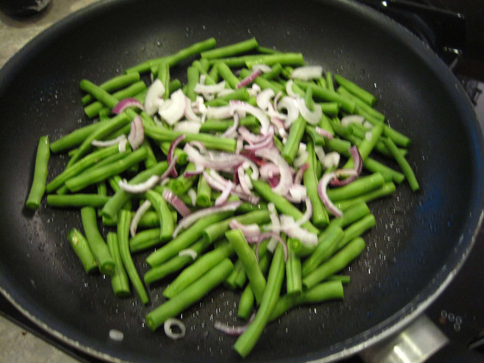 Losing It In The Kitchen Balsamic Basil Green Beans