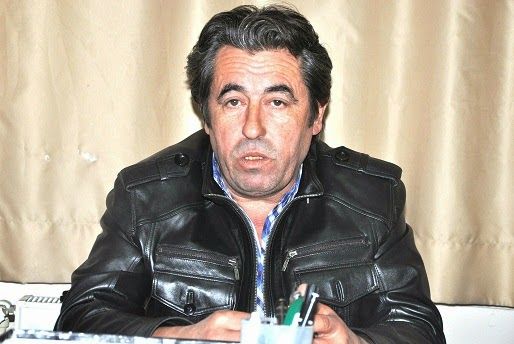 FUTBOL SAHADA OYNANIR VE B�TER