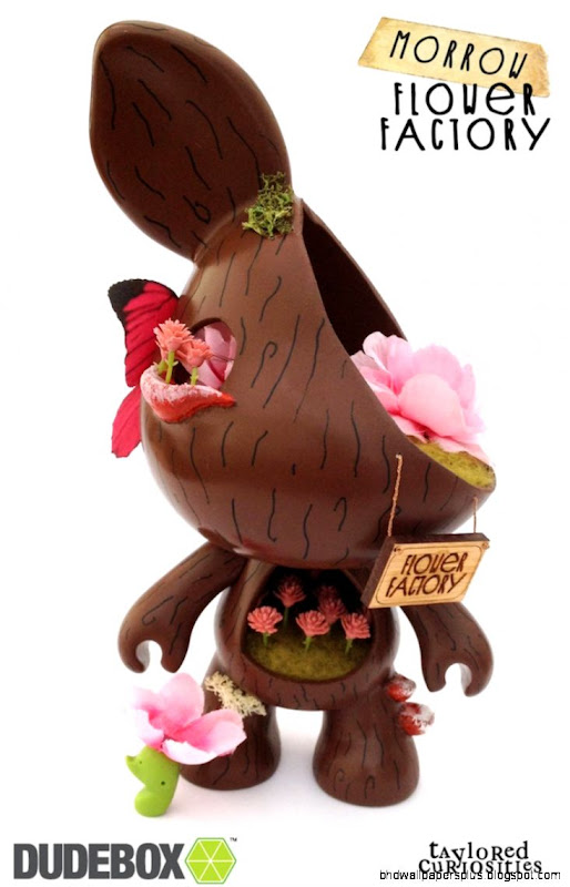 Taylored Curiosities Flower Factory Custom – Plastic and Plush Taylored Curiosities Flower Factory Custom – Plastic and Plush