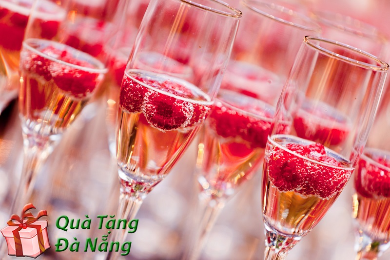 [Image: nhung-ly-cocktail-lap-lanh-cho-bua-tiec-...2016-1.jpg]