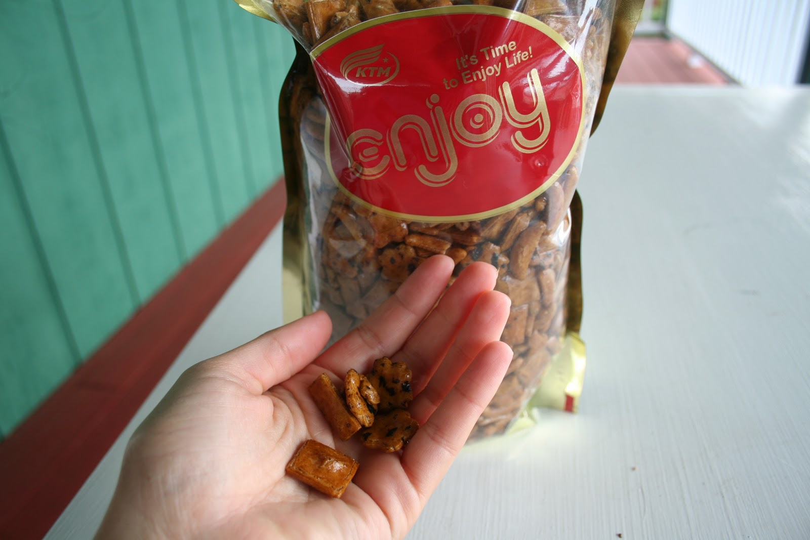 Saturdays with Maggy The Zen of Christmas Cookies