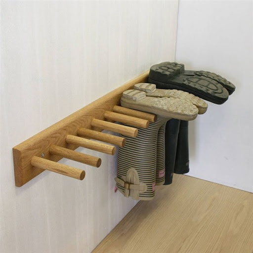 Model rak sepatu unik minimalis dari bahan bekas Model rak sepatu unik minimalis dari bahan bekas