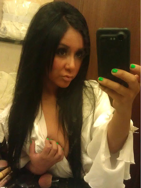 Snooki And Angelina From Jersey Shore Leaked Nude Personal Photos.