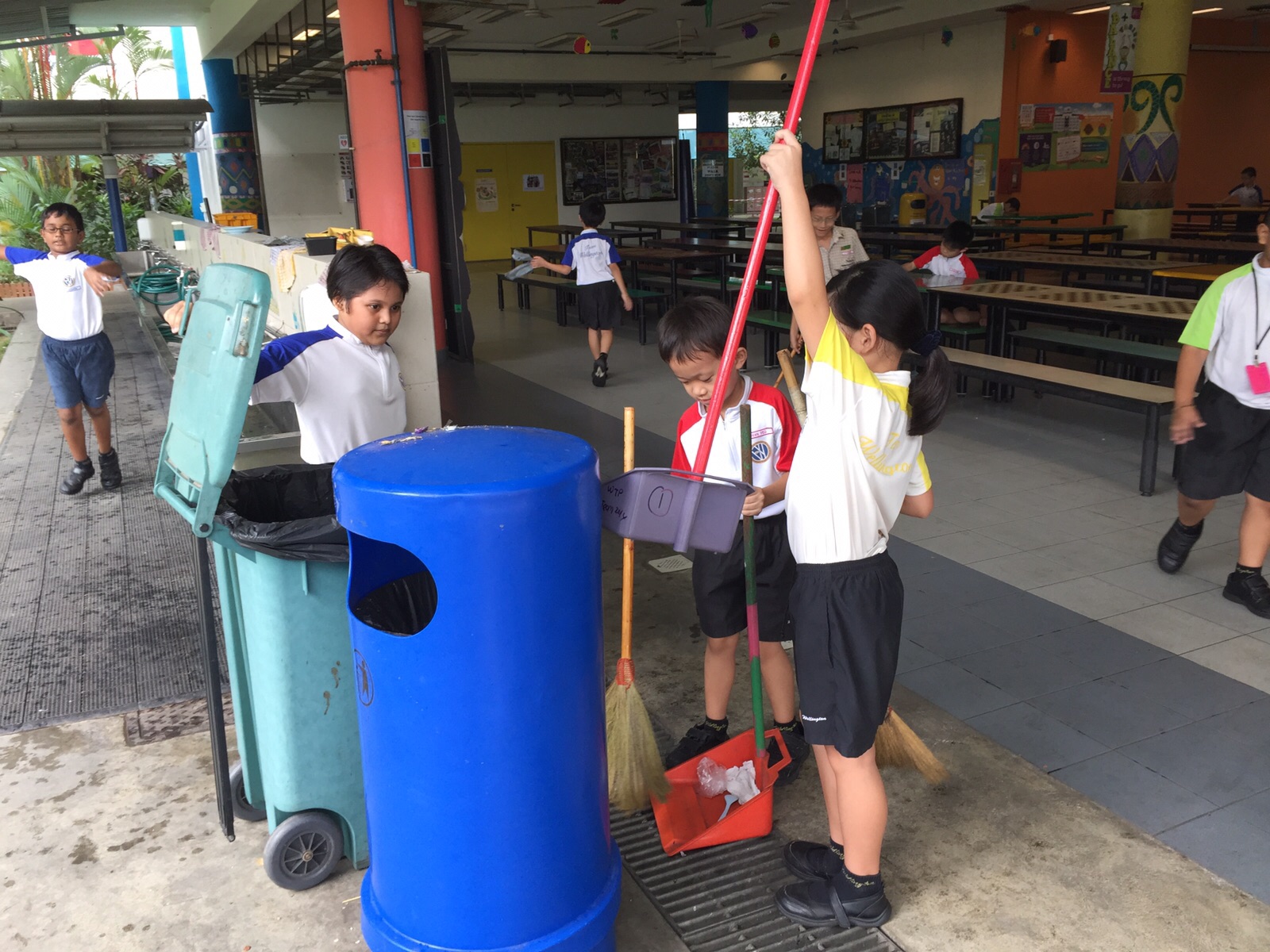 2 Honesty Clean Canteen