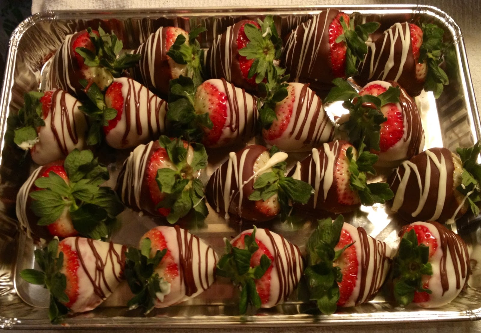 bakeries with chocolate covered strawberries