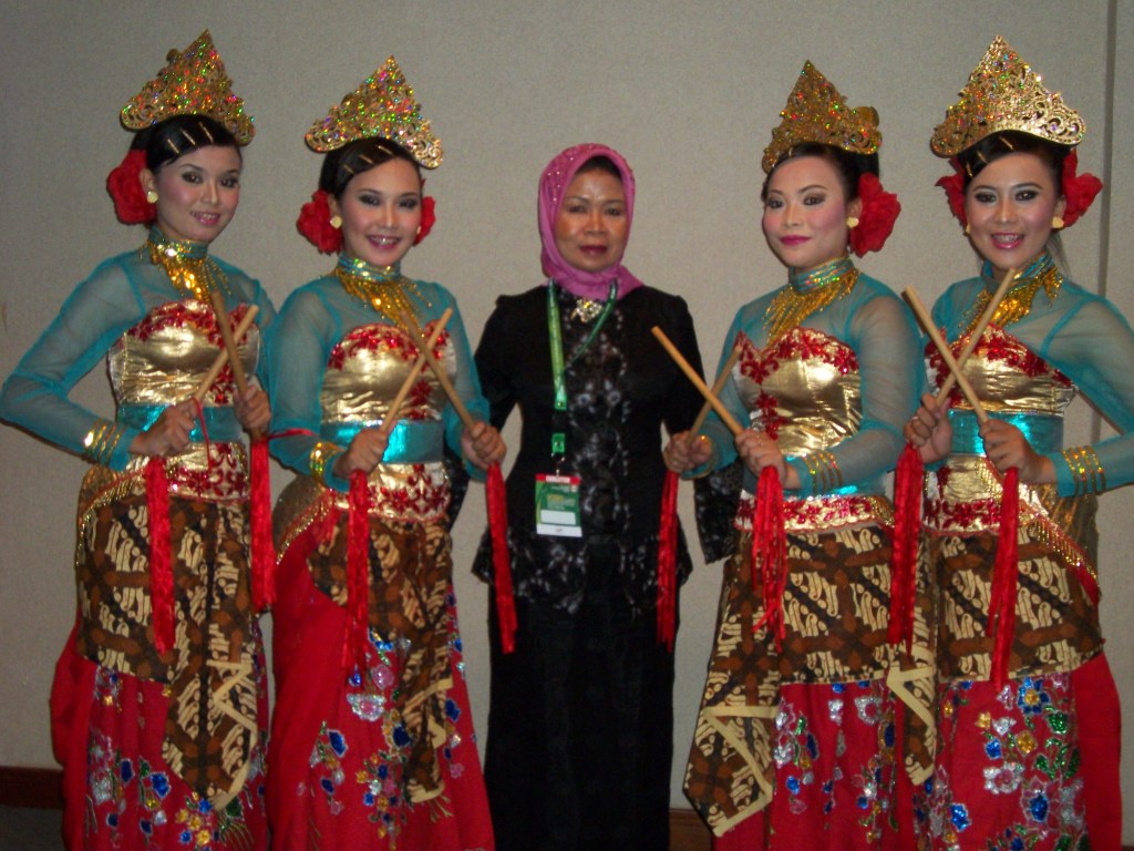 kebaya akad sunda warna