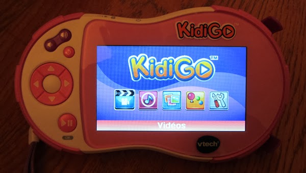 Vtech KidiGo rose Mon 1er lecteur multimédia 4 en 1 + adaptateur secteur. -  VTech