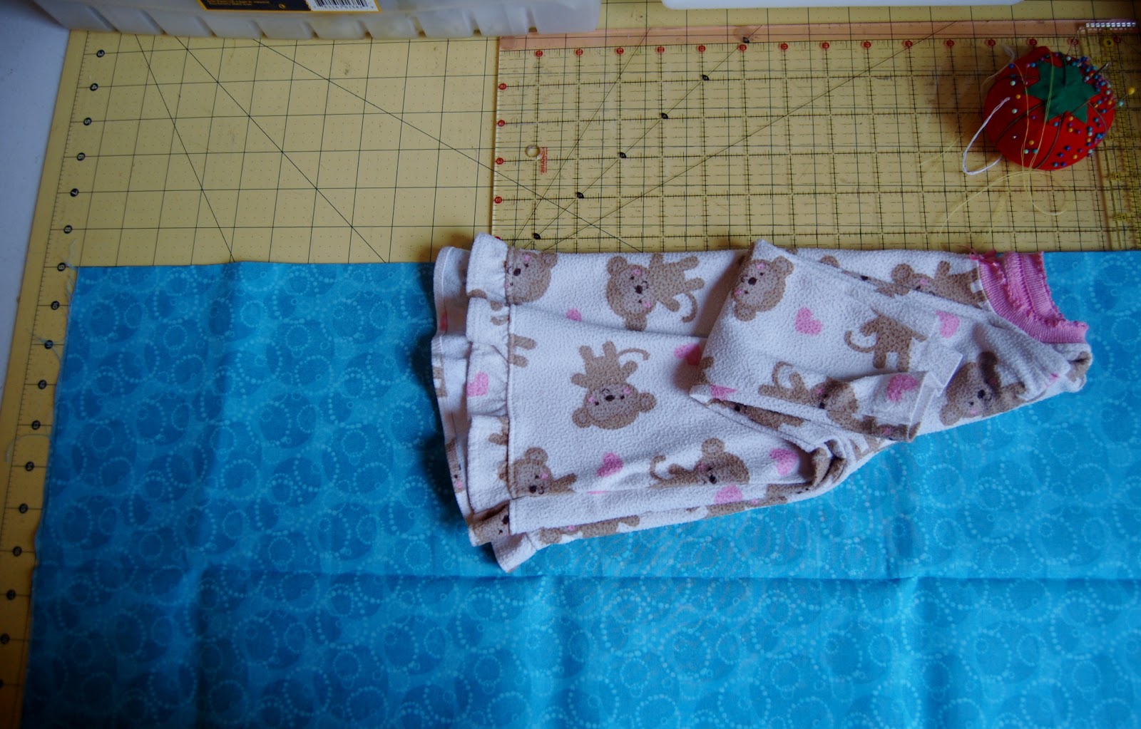 Little Miss K's Crafty Creations How to make a child's lab coat