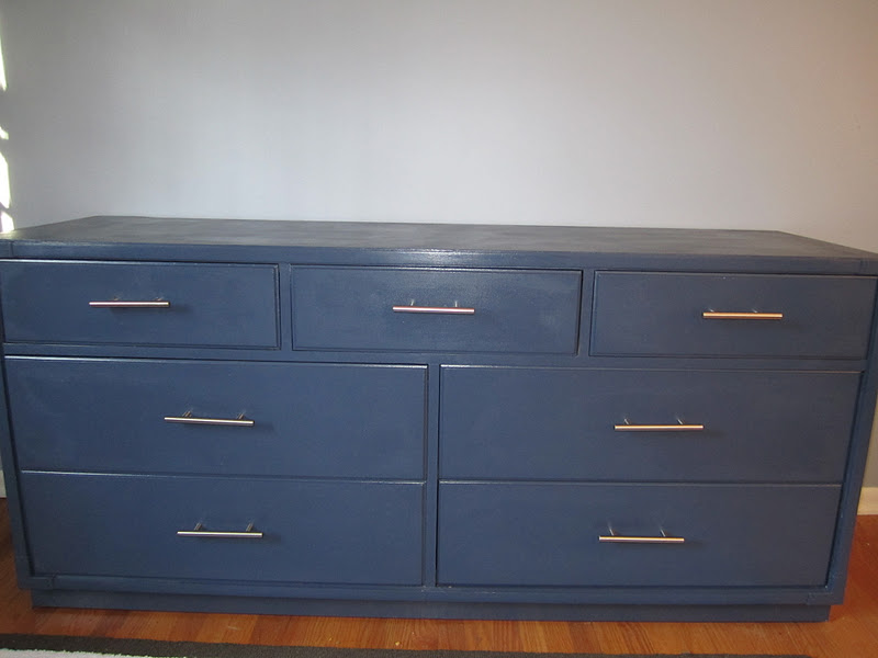 Swoon Style and Home In the Navy! Transforming Big's New (to him