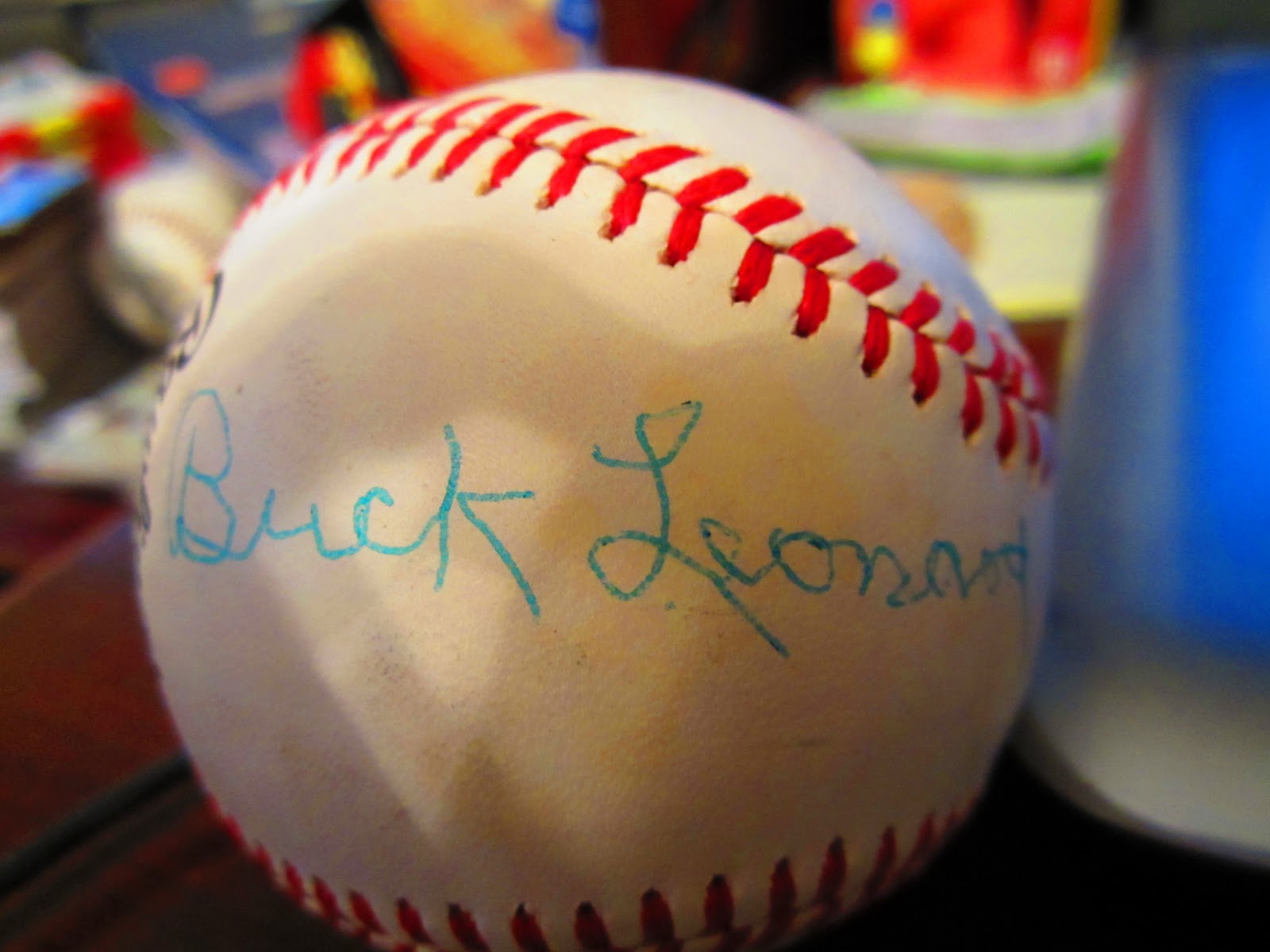 foul bunt Hall of Fame Baseball Buck Leonard