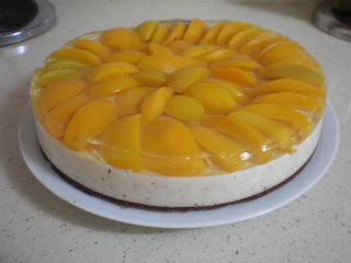 Tarta De Arroz Con Leche, Melocotón Y Chocolate.
