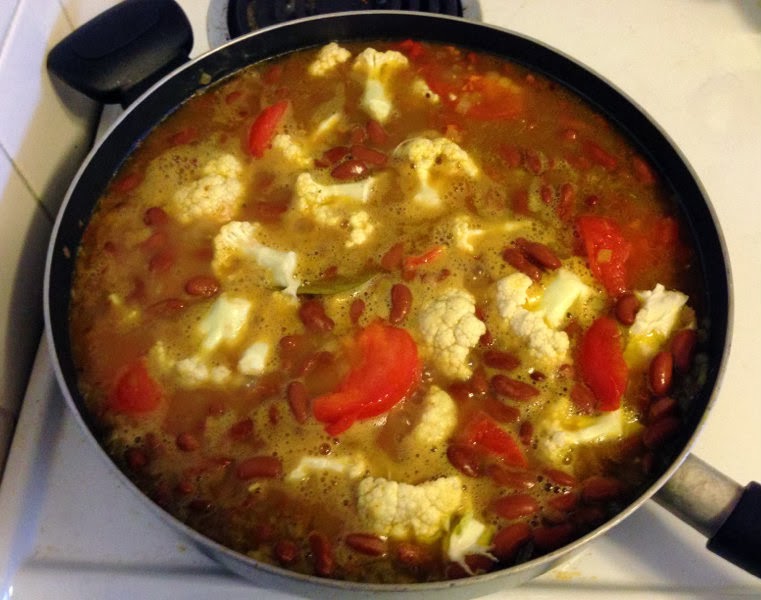 World Traveler Recipes Curried Red Kidney Beans and Cauliflower (Rajma