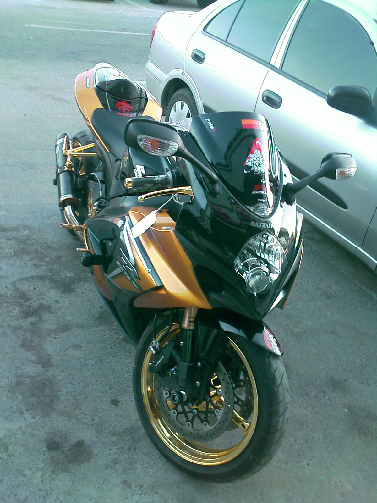 Dubai Bikes auto motor sport 2012