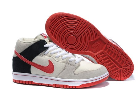 Street Fighter Nikes| Nike SB Dunk Ryu Mid Street Fighter Suede Buff