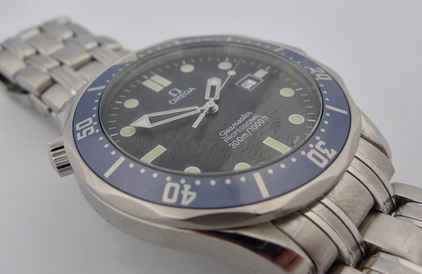 omega watch dealers toronto