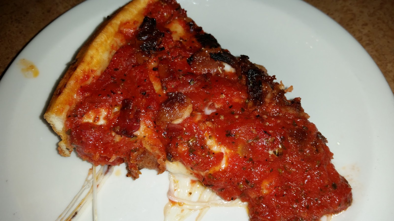 Zachary's Chicago Pizza - AoM: Places to Eat and Drink