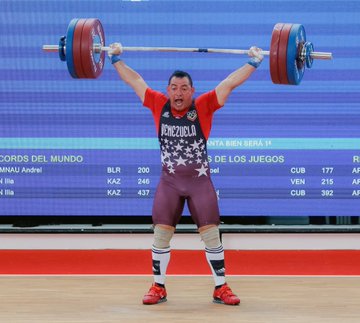 Plata para el "Trompo" González