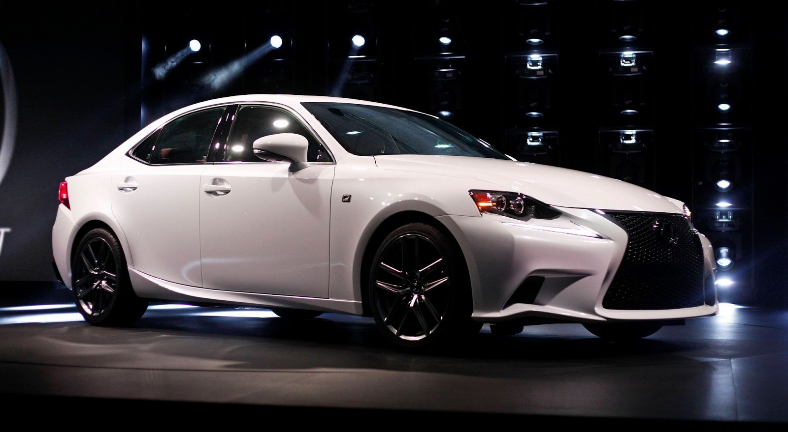 Cool Car Wallpapers: Lexus Cars 2013