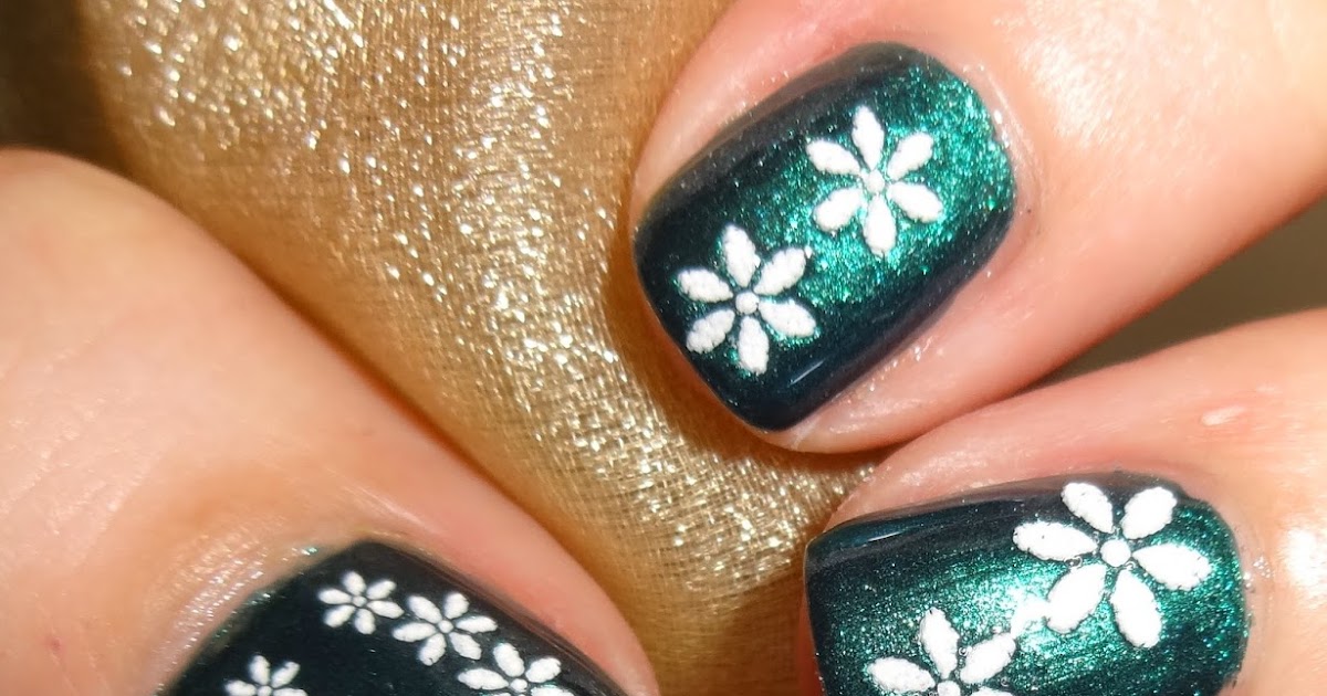 2. How to Create a Daisy Chain Nail Design - wide 2
