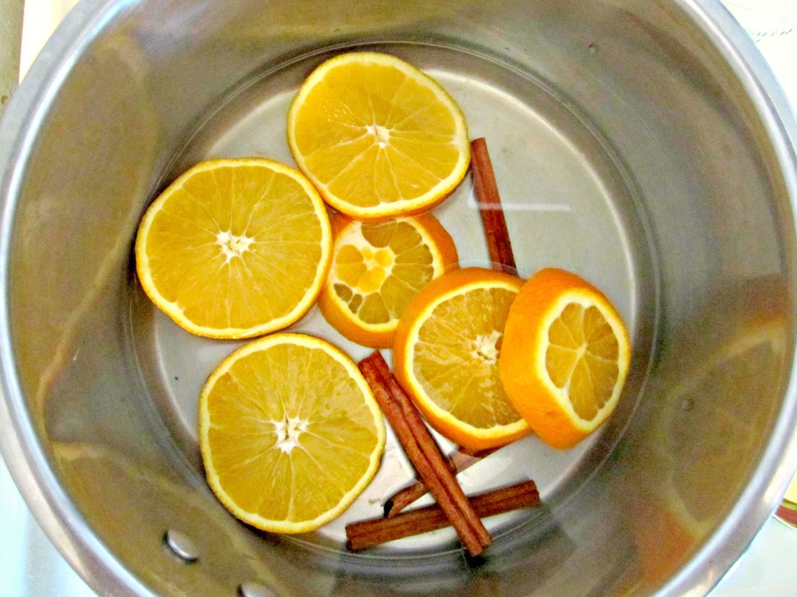 JellyBones DIY Simmering winter potpourri