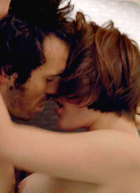 10 Rare Nudes #7 (Emma Watson, Jessica Alba, Angie Harmon...) 227 Elisabeth+Moss+(4)