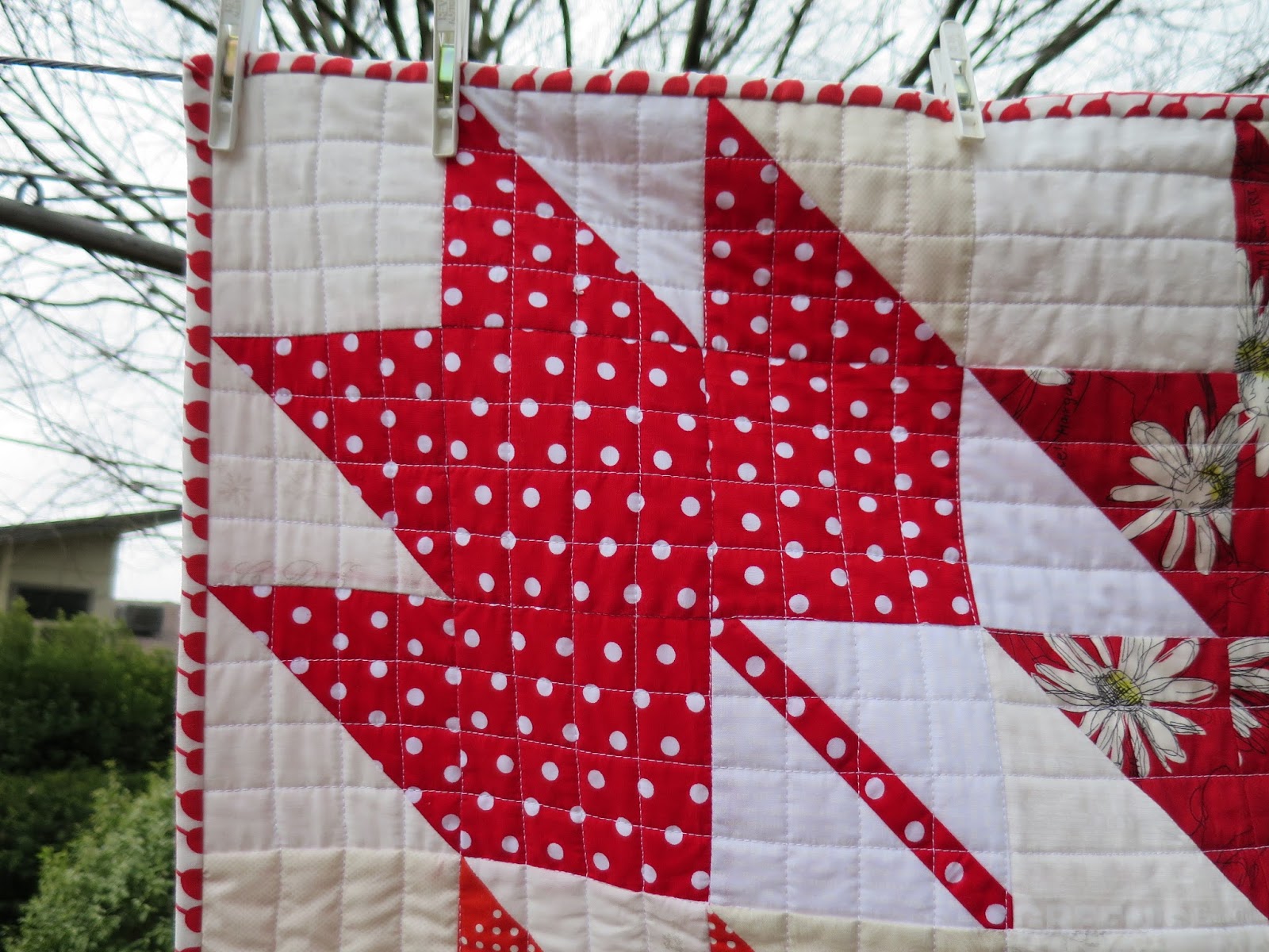 Buttontree Lane Finished Maple leaf quilt