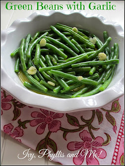GREEN BEANS WITH GARLIC