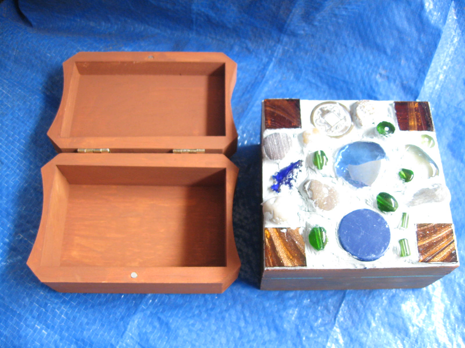 CreateACraftADay Mosaic Birdhouses and Boxes