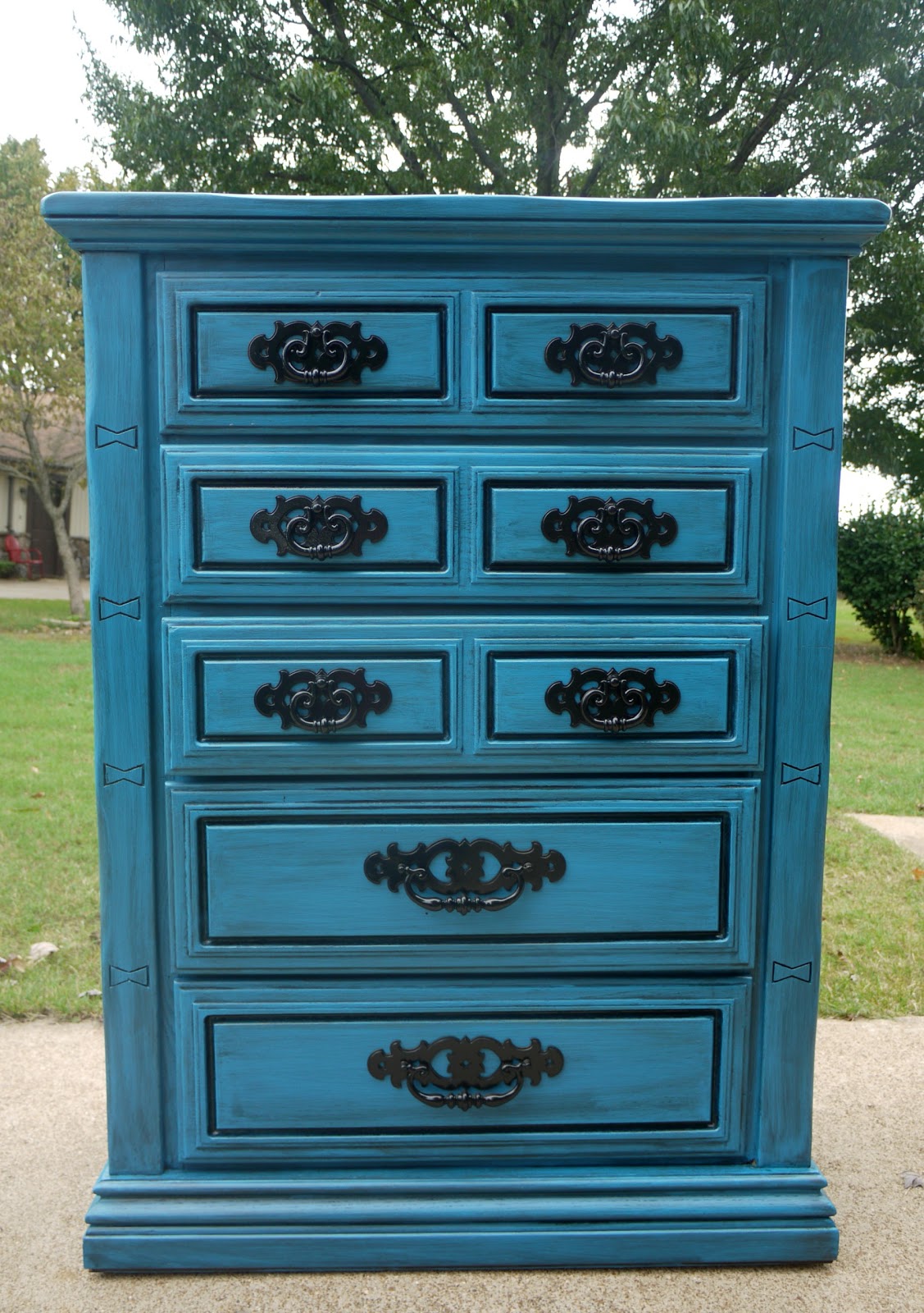 Garbage To Glam Turquoise Dresser Redo