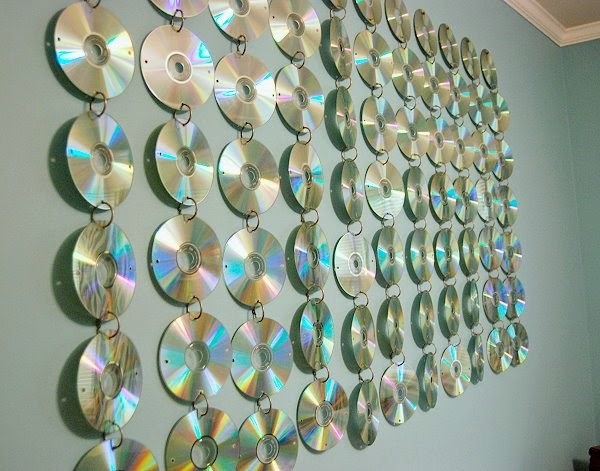 Shivanihelps Recycle Your Old Cd S In To Room Decor
