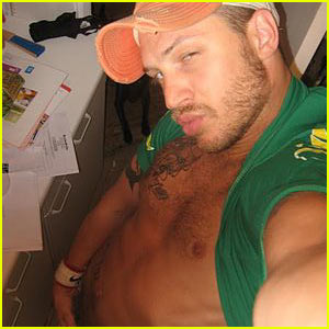 tom-hardy-working-out.jpg