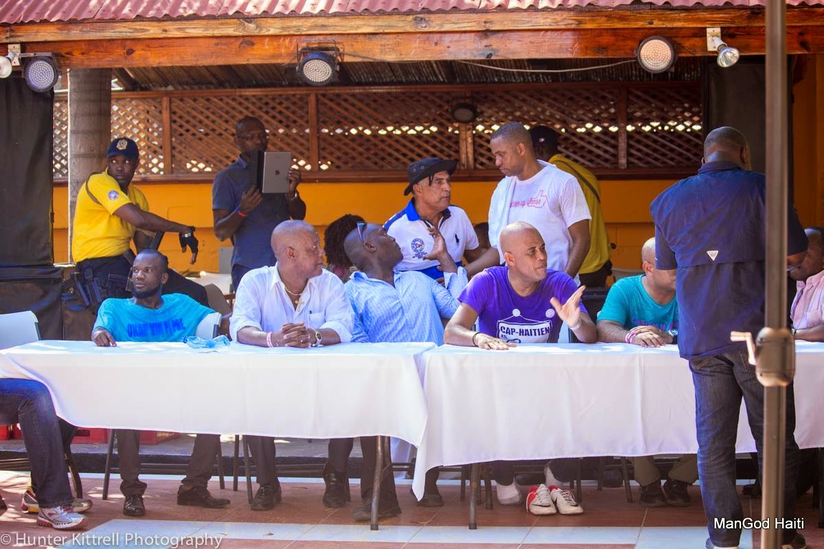 Lakay Restaurant Cap Haïtien Martelly at Lakay!