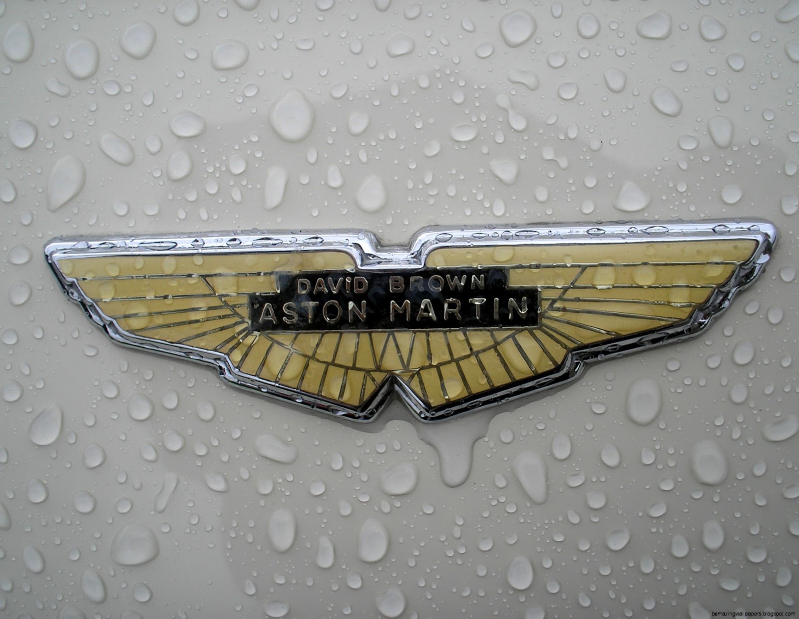 Description Aston martin logo Description Aston martin logo