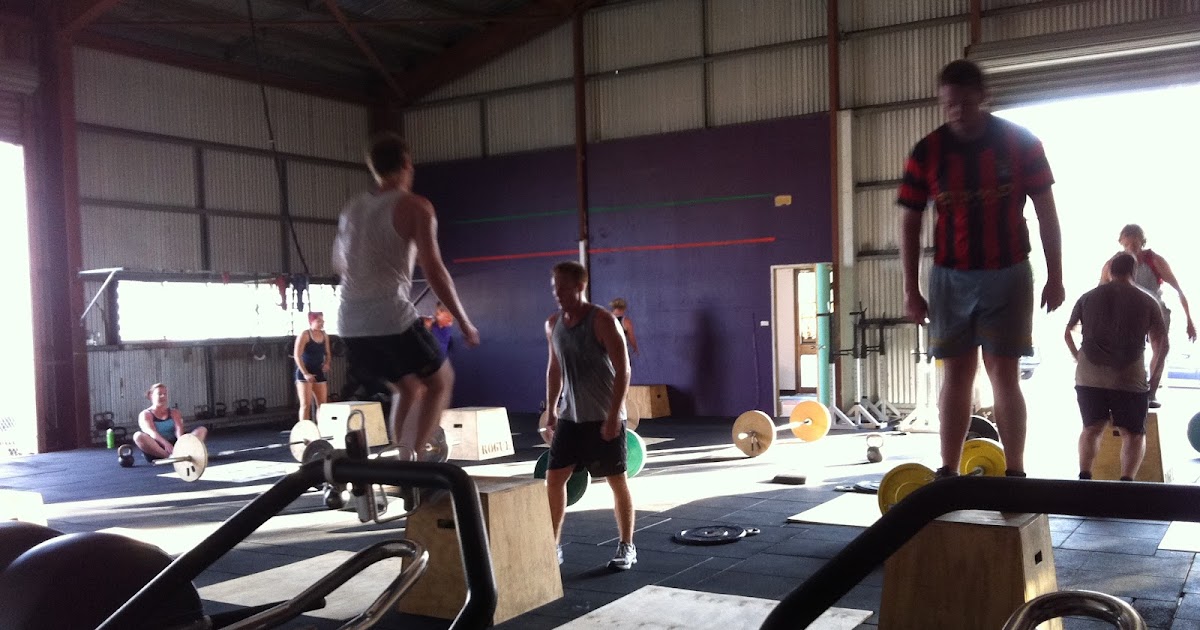 CrossFit Darwin Saturday 22 Oct 400m Overhead Barbell Carry (20/15