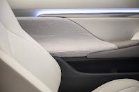 Lexus-LF-C2-Concept-41E.jpg