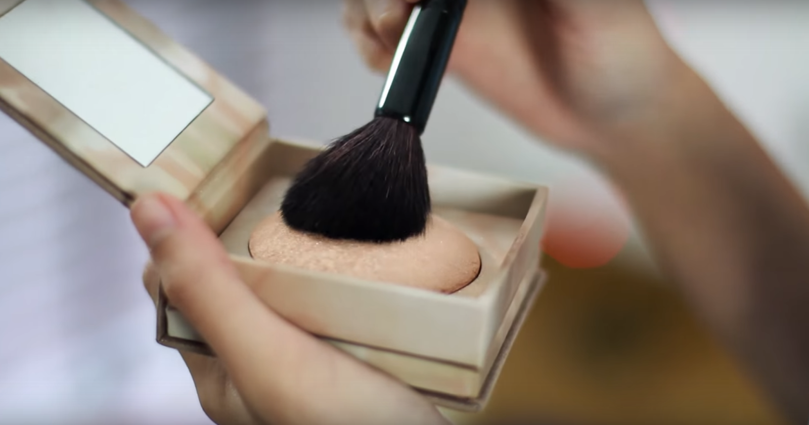 Favorite Make Up Brushes Roundup + Beauty video compilation GIVEAWAY