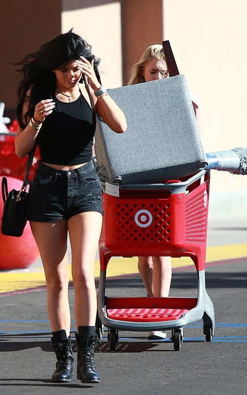 Celeb Diary Kylie Jenner Target in Los Angeles