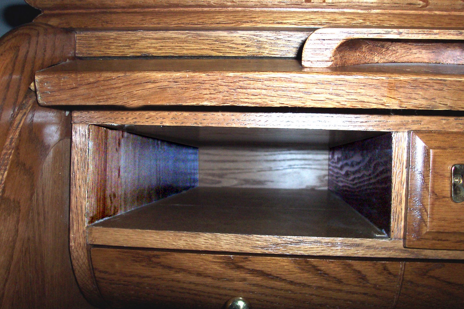 Woodwork Desk Plans With Secret Compartments Pdf Plans