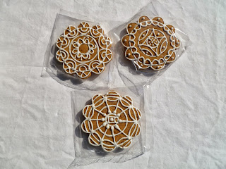 Intricately Piped Gingerbread Cookies