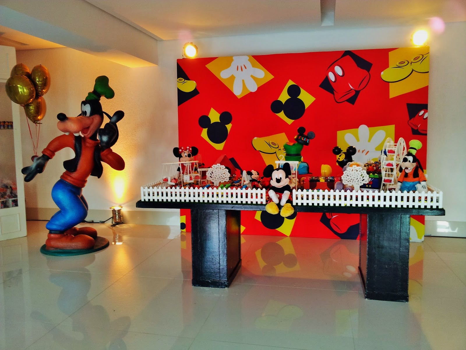 Artigos para festa infantil mickey