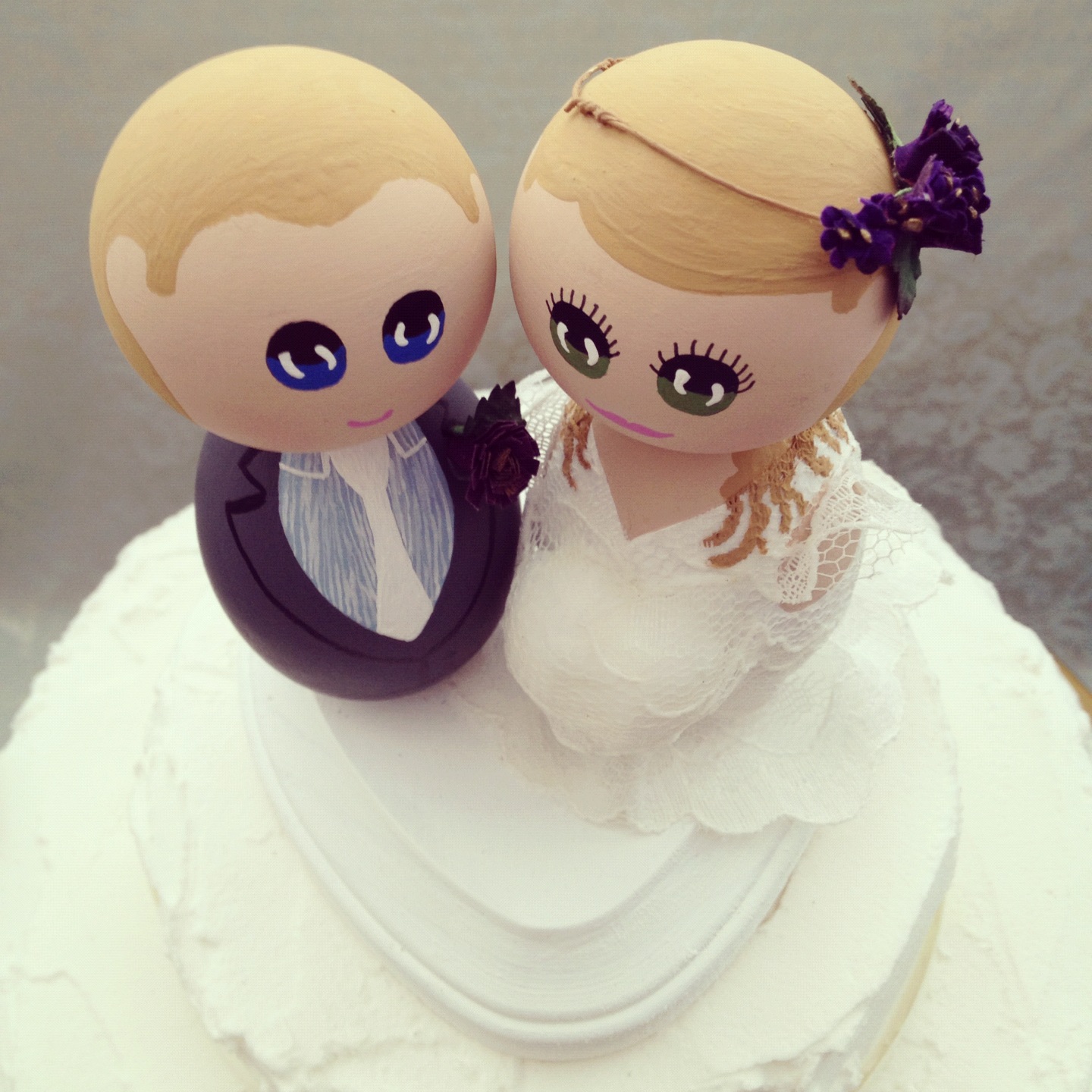 DSMeeBee Super Cute Pregnant Bride Cake Topper
