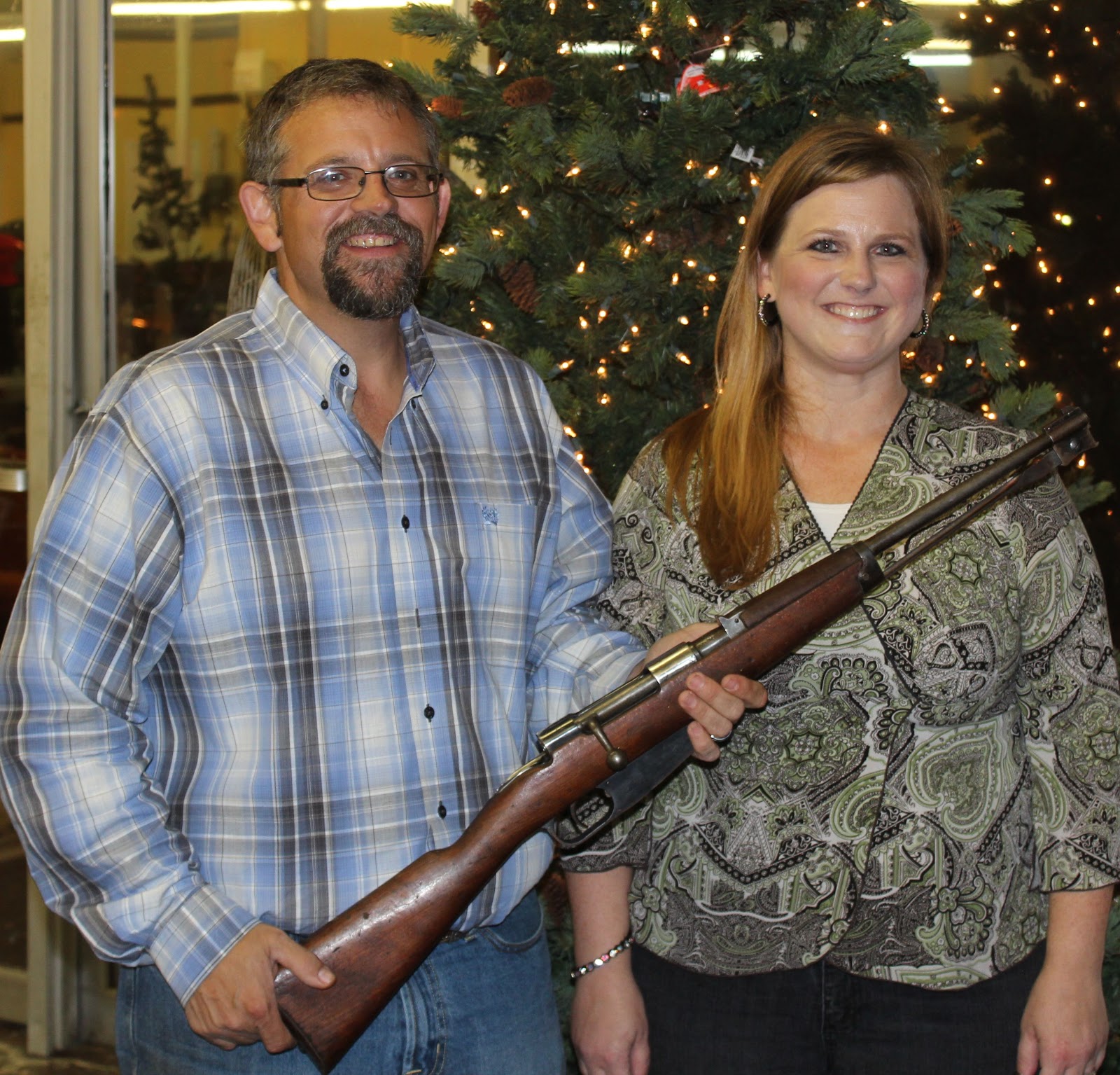 The Rare Collections: The Spirit of Giving at The Auction House in