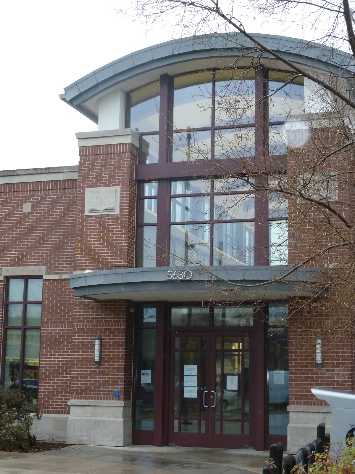 The Chicago Real Estate Local Lincoln Square's other library...Budlong