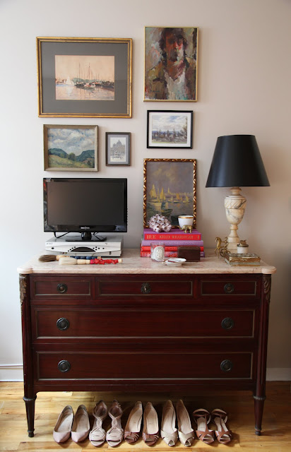 tv wall art via Habitually Chic