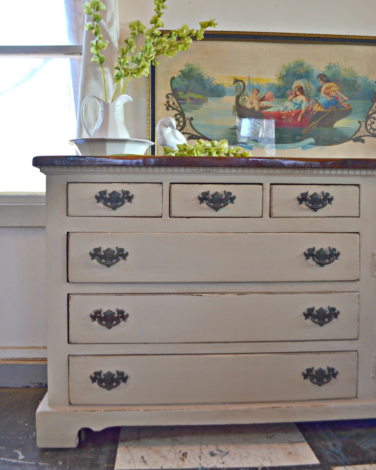 Heir and Space Bennington Pine in Bennington Buff