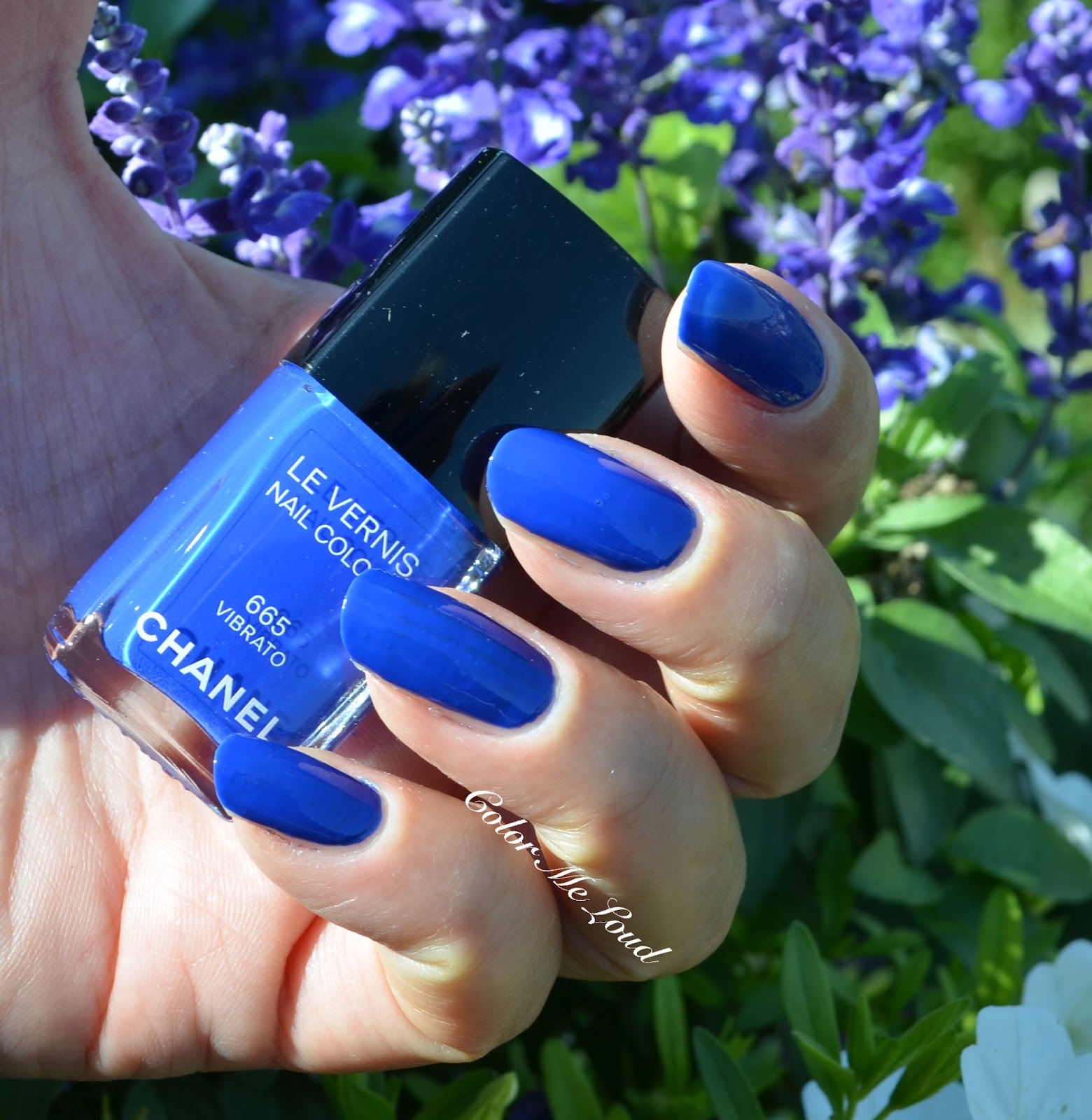 Chanel Le Vernis #665 Vibrato, #681 Fortissimo for Blue Notes