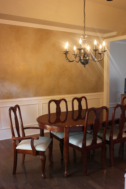 Texas Tales {Home Decor} Metallic Spray Paint Chandelier Makeover